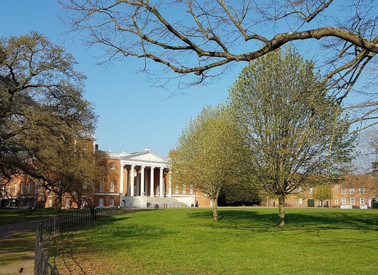 Bed & Breakfast Osterley
